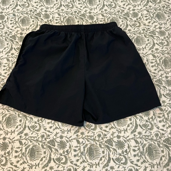 ASICS shorts - Picture 2 of 2